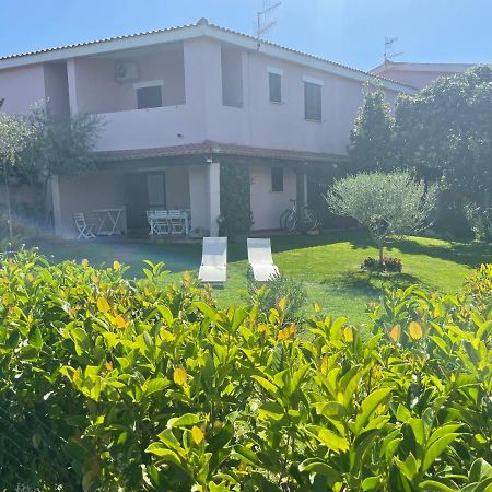 Casa Vacanza Li Menduli San Teodoro San Teodoro  Exteriör bild
