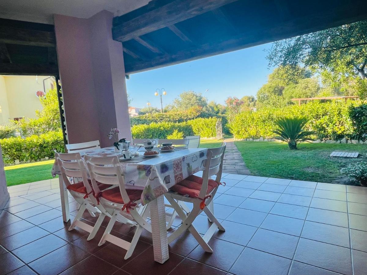 Casa Vacanza Li Menduli San Teodoro San Teodoro  Exteriör bild
